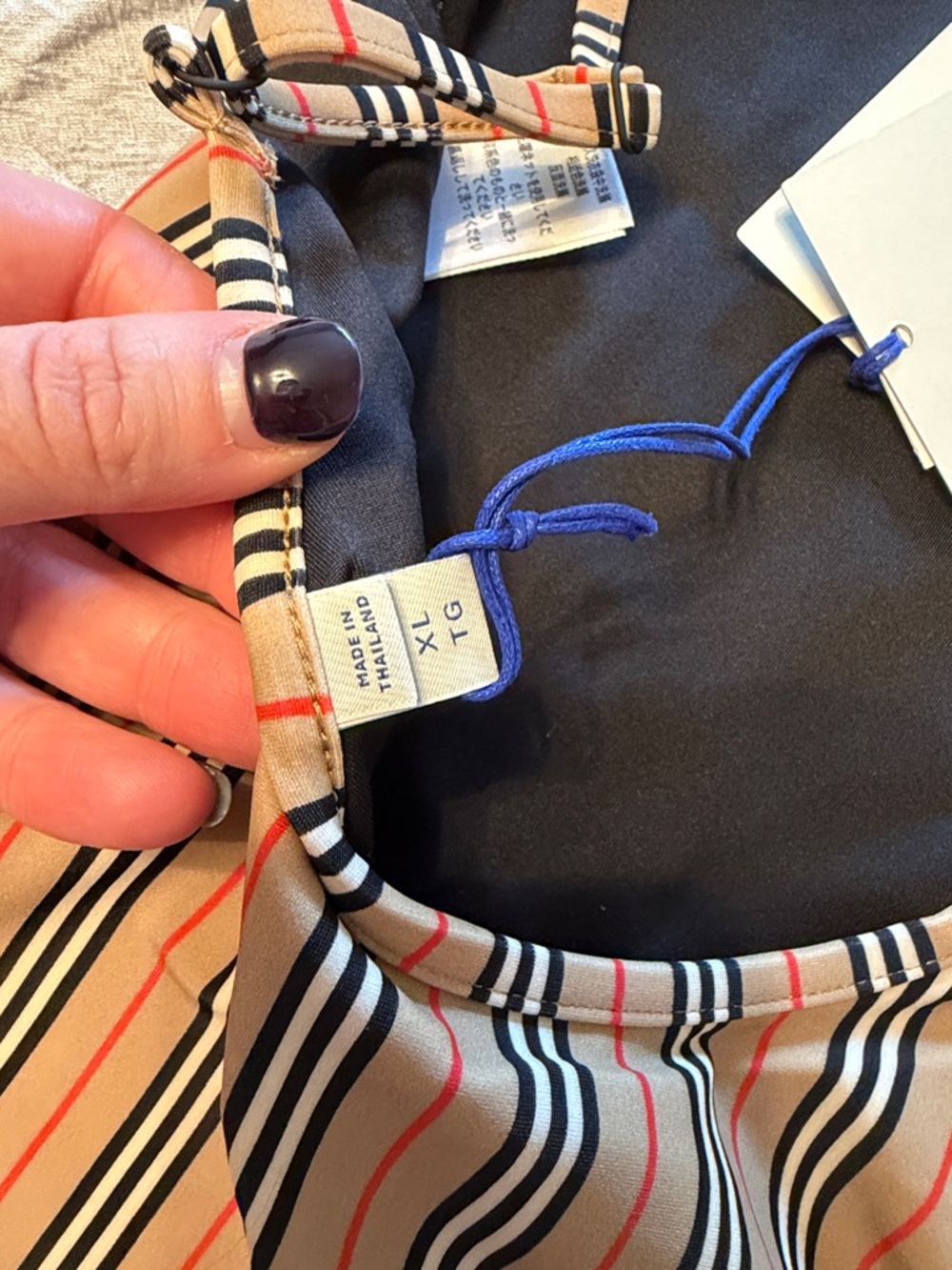 BNWT Burberry one piece swimsuit - Picture 5 of 11